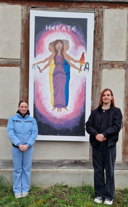 hekate.jpg