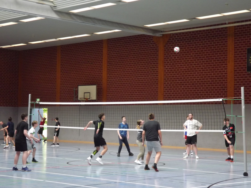volleyball1.jpg
