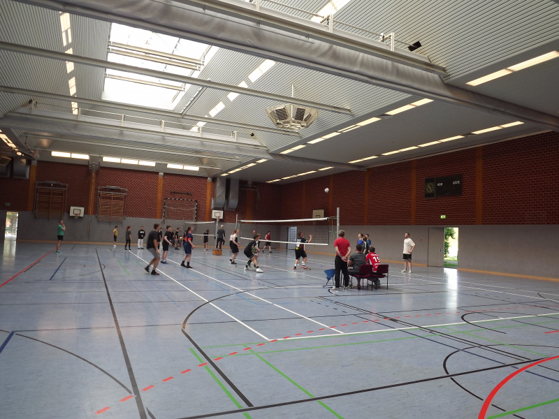 volleyball2.jpg