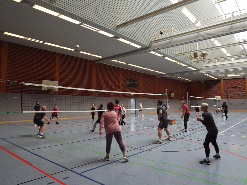 volleyball_3.jpg volleyball_3.jpg